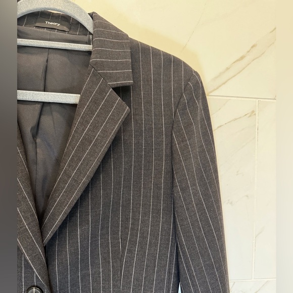 Theory - Dark Grey Striped Blazer - 10 - Picture 4 of 5